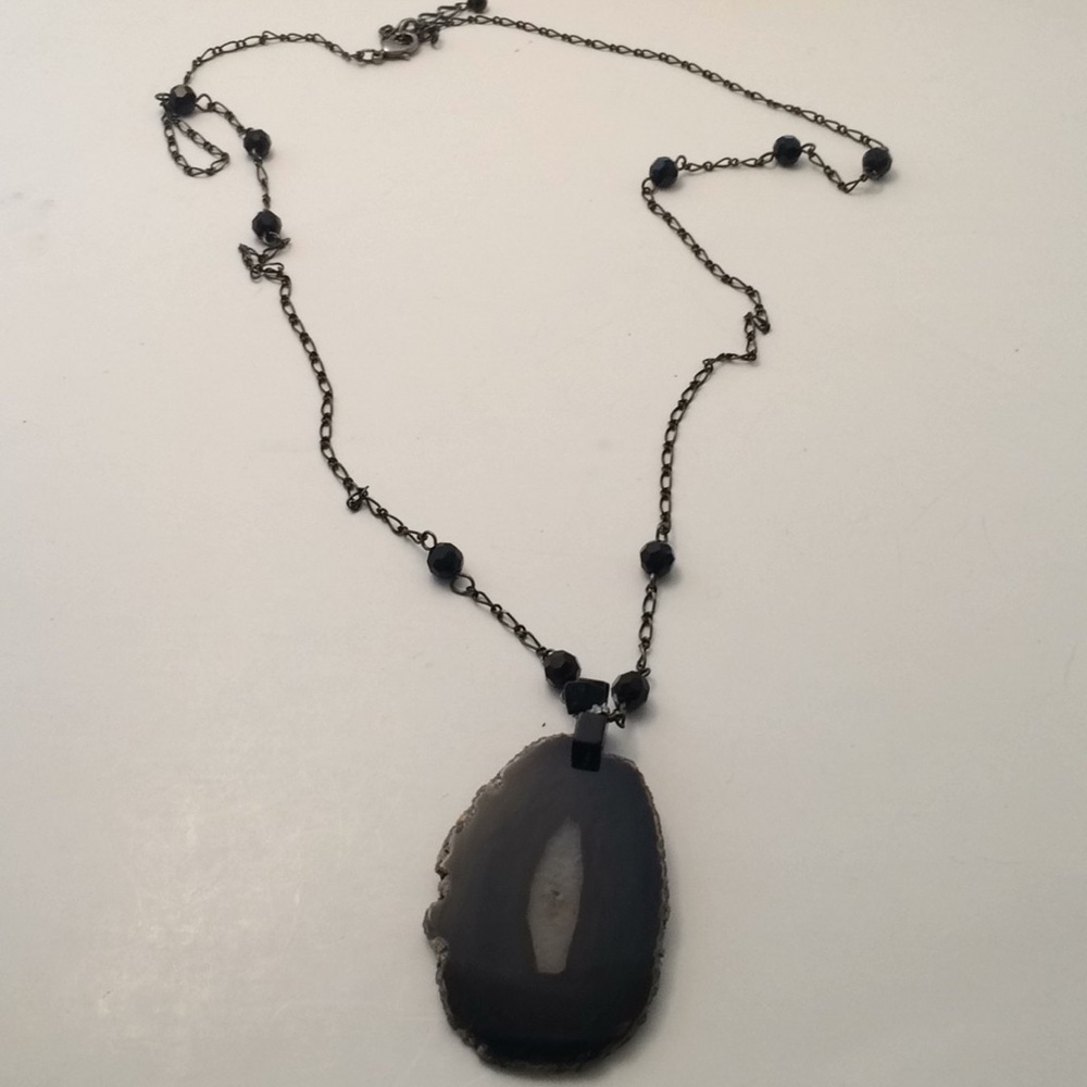 Beautiful  silver necklace with Stone  and onyxs